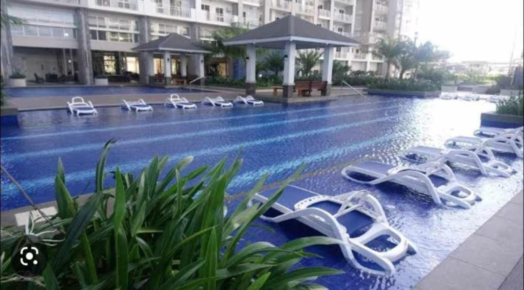 1 Cozy Bedroom In Lumiere Residences Pasig City Buitenkant foto