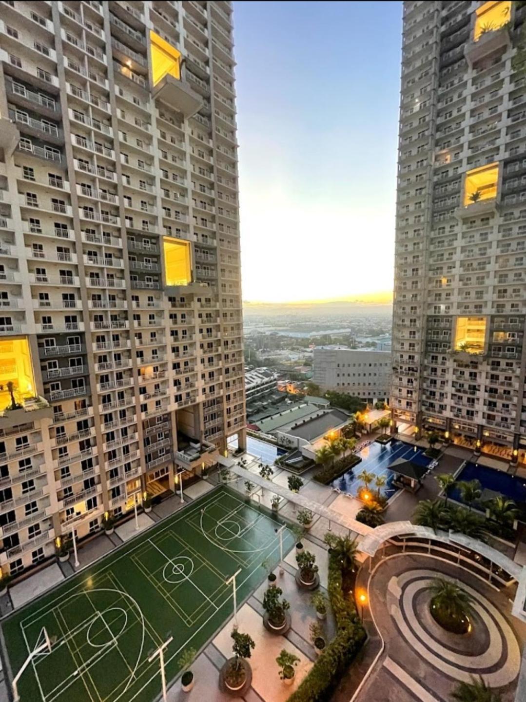 1 Cozy Bedroom In Lumiere Residences Pasig City Buitenkant foto
